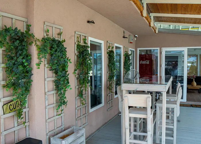 Unique River Houseboat 公寓 贝尔格莱德