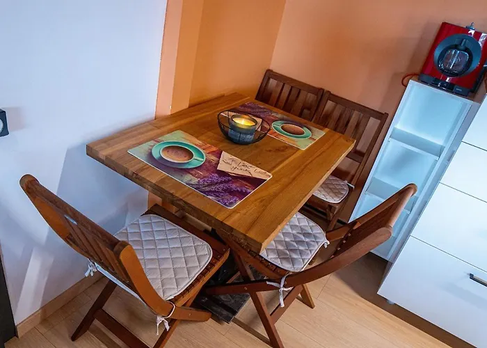 Apartment Unique River Houseboat Belgrade