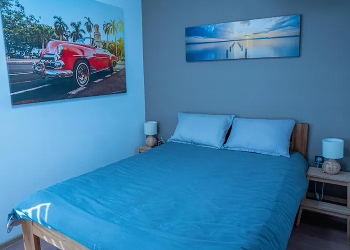 公寓 Unique River Houseboat 贝尔格莱德